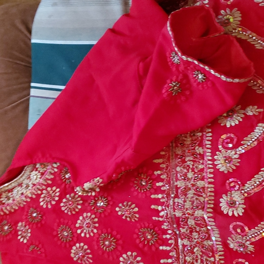 Red Dress Top - Picture 3 of 4